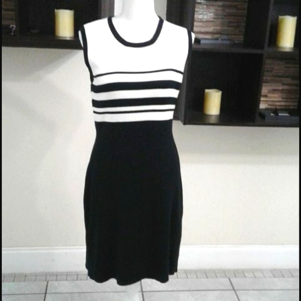 J.B.S. Black & Cream Career Modern Sleeveless Knitted Mini Dress S